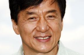 Jackie Chan wordt goed betaald